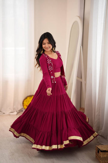 Simple & Modern Lehenga Set