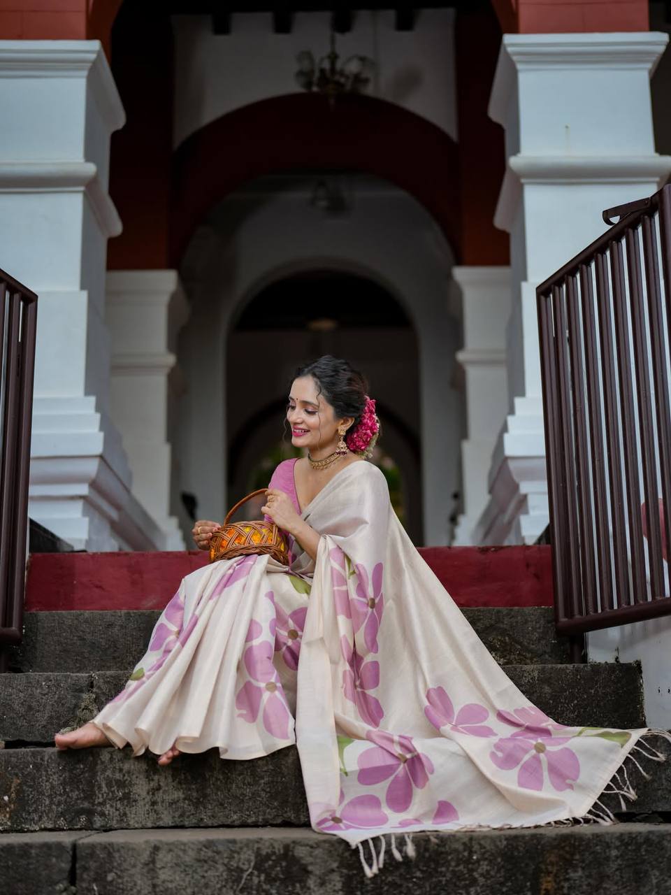 Elegance Flower Design saree